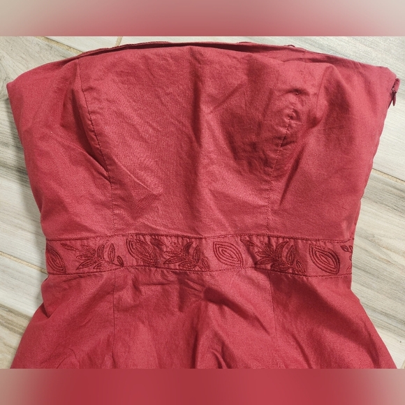 Ann Taylor Elegant Red Strapless Dress - Picture 3 of 10